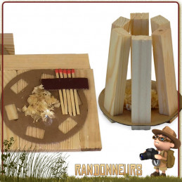 kit allume feu bushcraft Petromax. Composé d'allumettes, copeaux de bois imbibés de cire, morceaux de bois sec